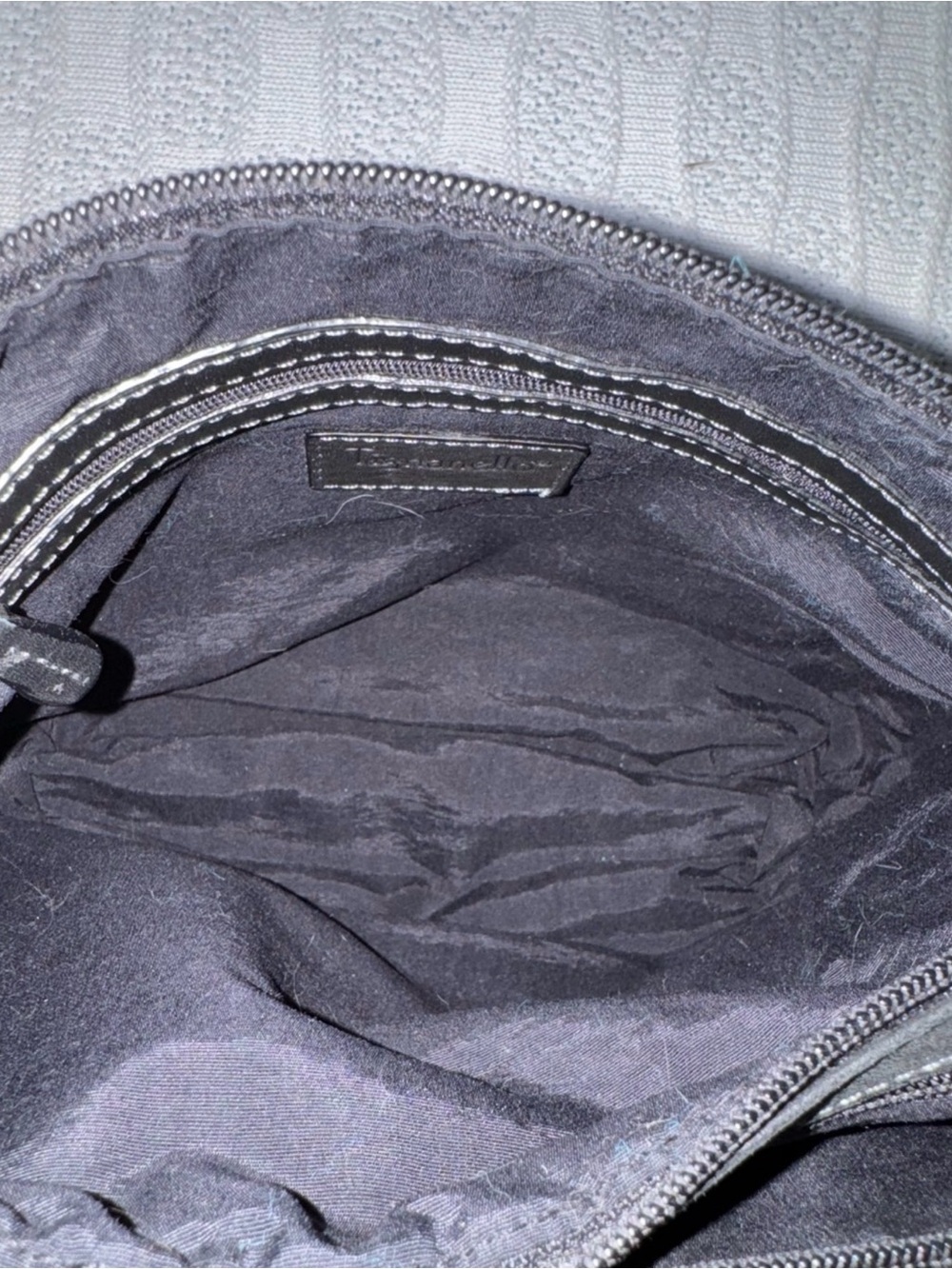 Tignanello EUC dual section leather crossbody - Picture 7 of 9